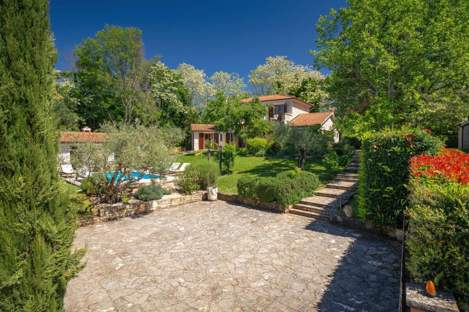 Rustic Villa Cehici With Pool In Sveti Lovrec Jehnici Eksteriør billede